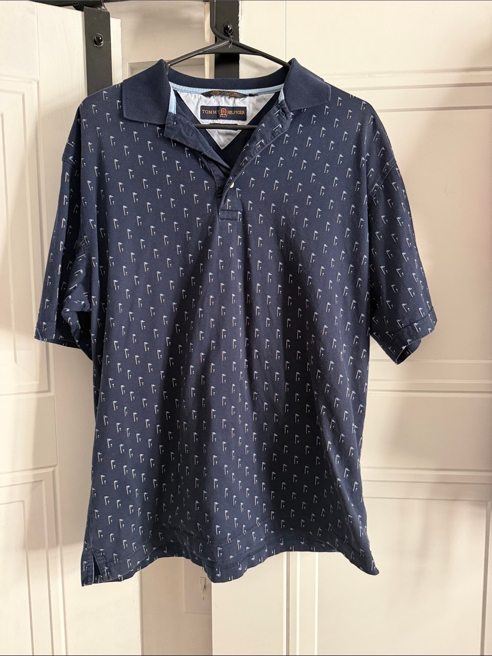 Vintage Tommy Hilfiger Men’s Navy Printed Polo
